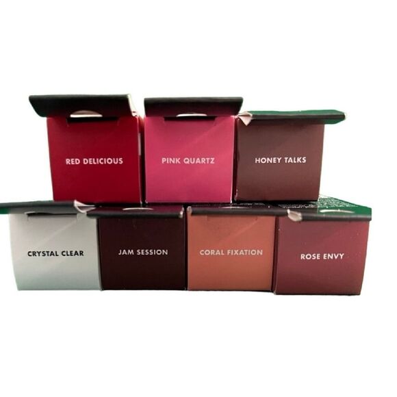 NIB! Elf Reviver Glow Lip Oil - So so good!!! - Picture 3 of 3